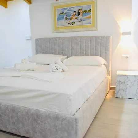 Oazi House *