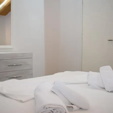 Apartament Oazi House *